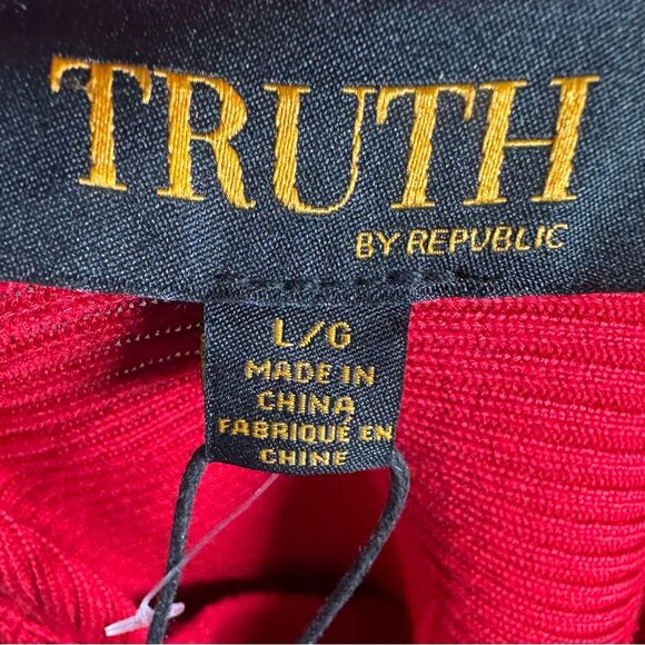 Truth by Republic red ribbed knit sweater with gold buttons size large NWT - Picture 6 of 7